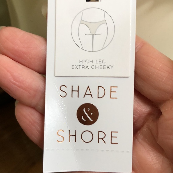 New Shade and Shore 2 piece bikini.  Size 34D top & M(8-10) bottoms. Floral. - Picture 11 of 16